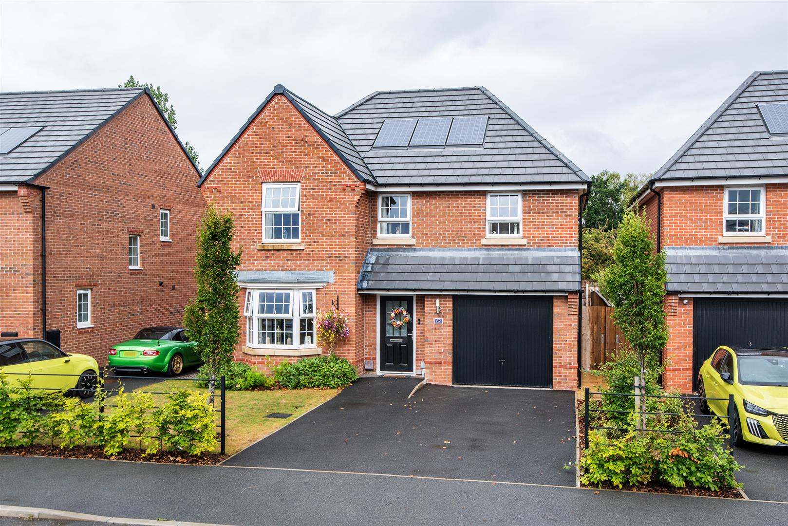 4 bed property in Roadtrain Avenue, Leyland